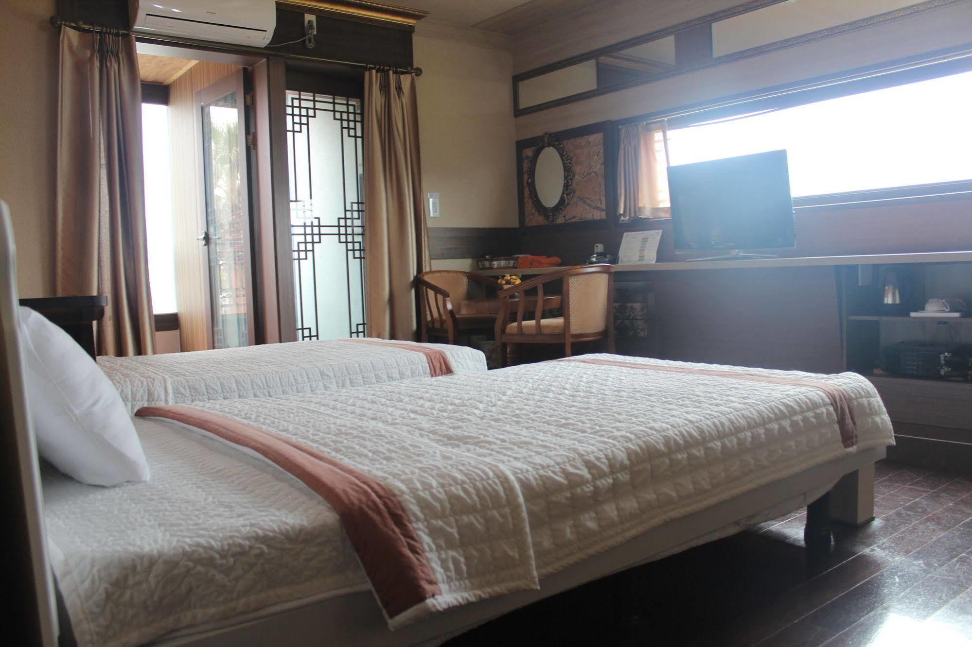 Jeju Nine Resort Экстерьер фото